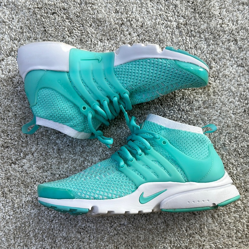 AUTHENTIC NIKE AIR PRESTO